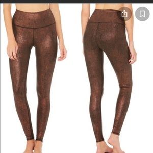 ALO yoga copper metallic airbrush leggings